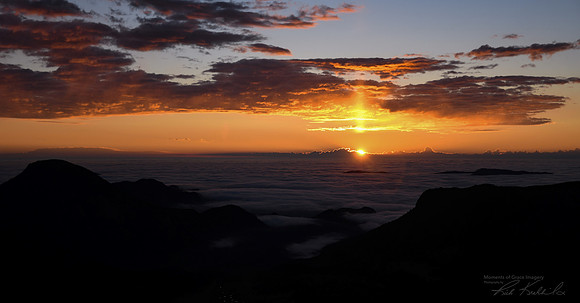 DSC_4954_edited_edited-FBAd - Sunrise at Rainbow Curve - 10,829'_Watermarked_edited