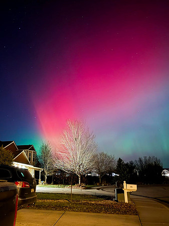 IMG_0939 Aurora from the cul-da-sac - Julia_edited