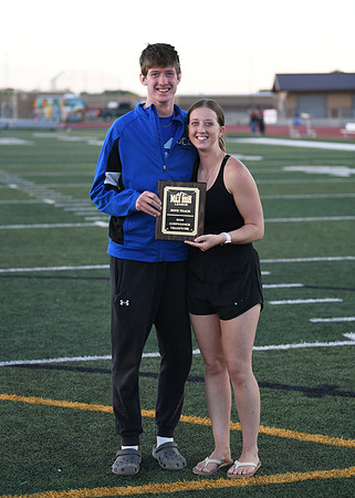 DSC_0083-1 - 2026-05-01 - Julia - Jumpers Coach; Max Long-Jumper!