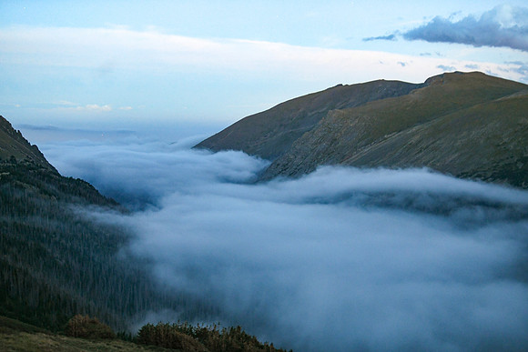 DSC_8780_edited - Clouds at timberline