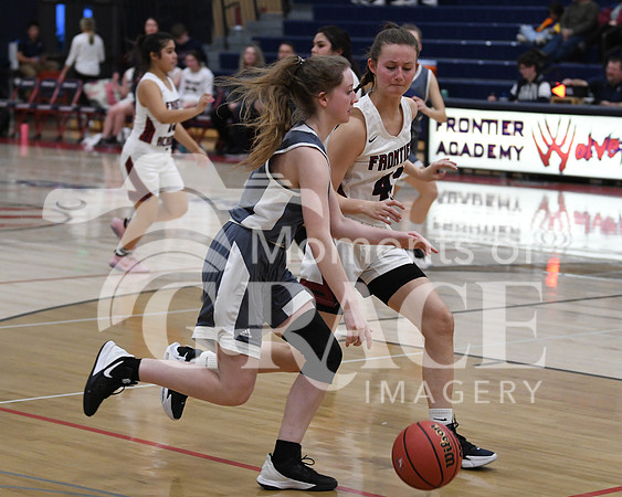 DSC_1762_edited - Julia Krehbiel - DCA vs Frontier